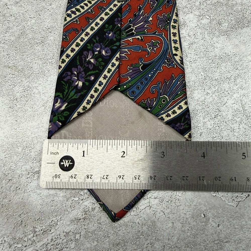 Christian Dior Monsieur Silk Tie Mens One Size Red Paisley Made In USA Necktie